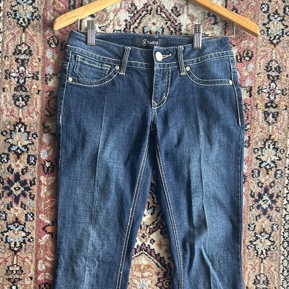 Rewash Women's Denim Dark Wash Embroidery Pockets Bootcut Leg Size 1 - Picture 2 of 16